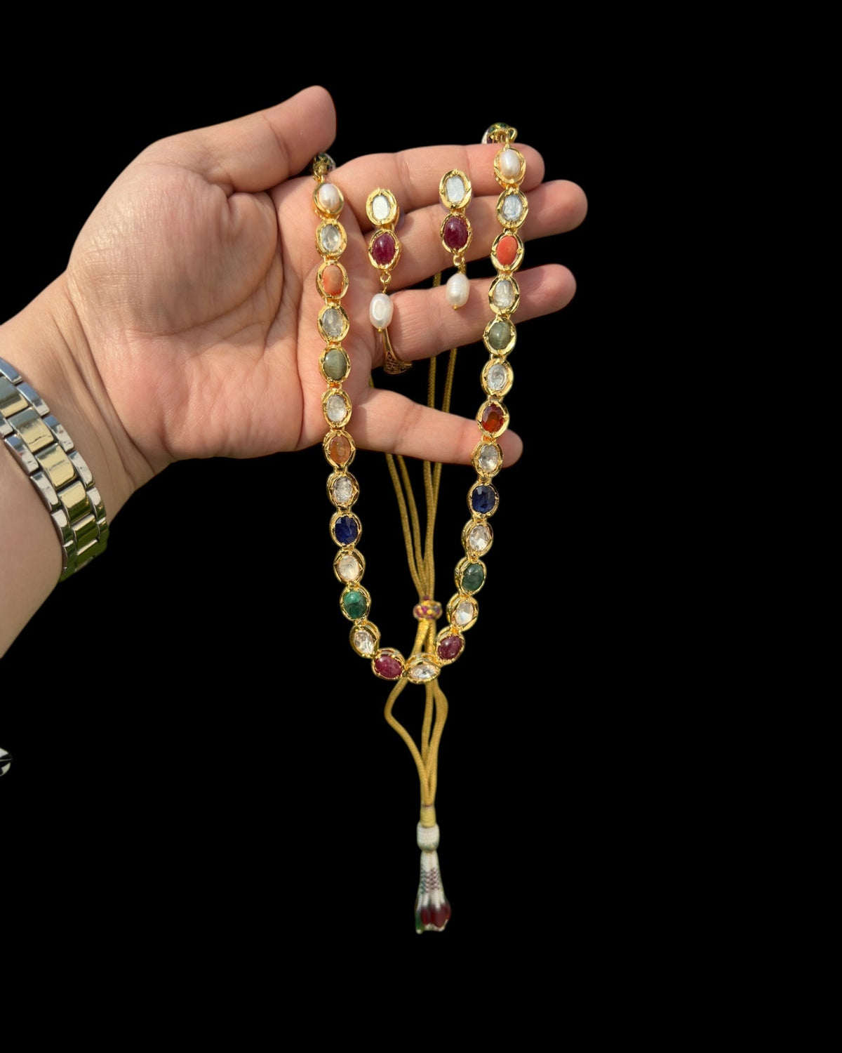 Bhanu Navratan Necklace with Earrings