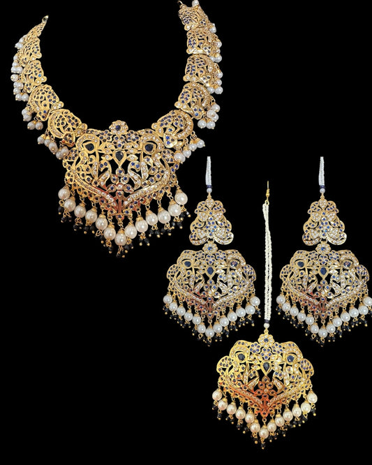 Neeli Jadau Necklace with Earrings and Tika