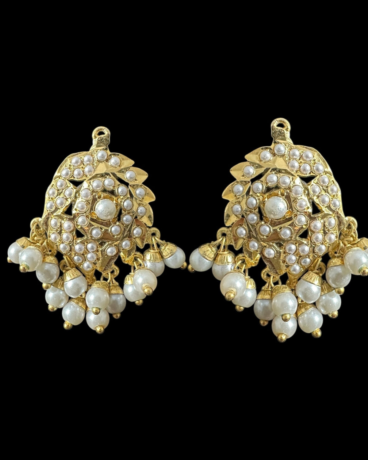 Gold-Plated Jadau Choker in Pearls