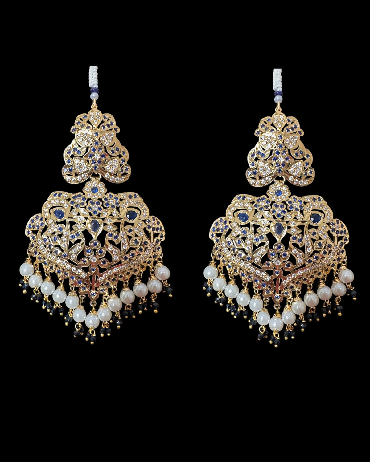 Neeli Jadau Necklace with Earrings and Tika