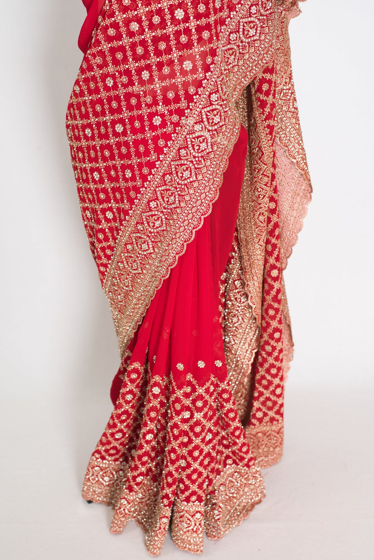 Eva Red & Gold Georgette Festive Saree — close view of the pleats and lower border