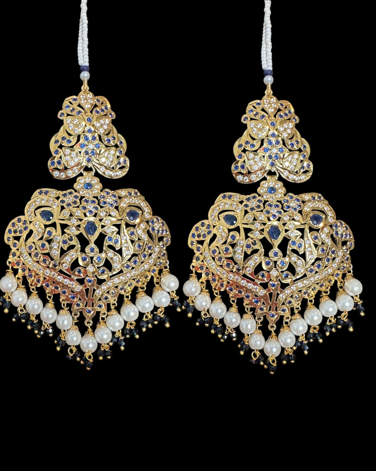 Neeli Jadau Necklace with Earrings and Tika