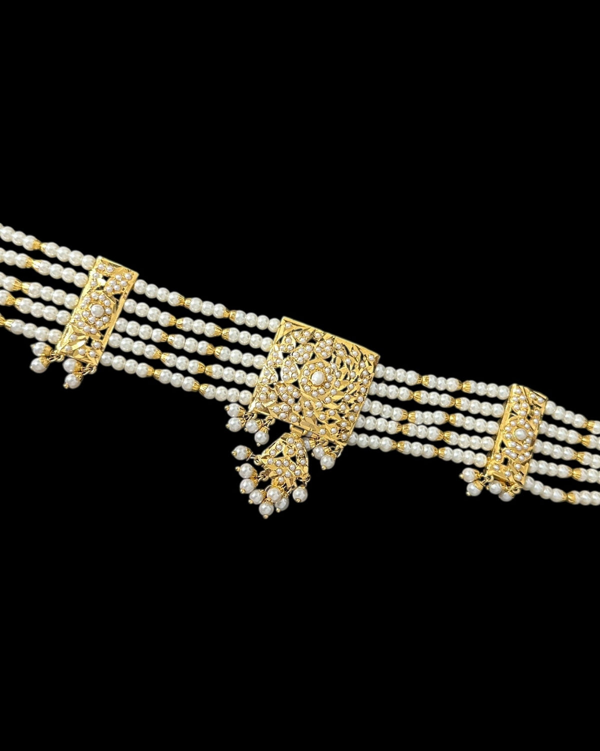 Gold-Plated Jadau Choker in Pearls