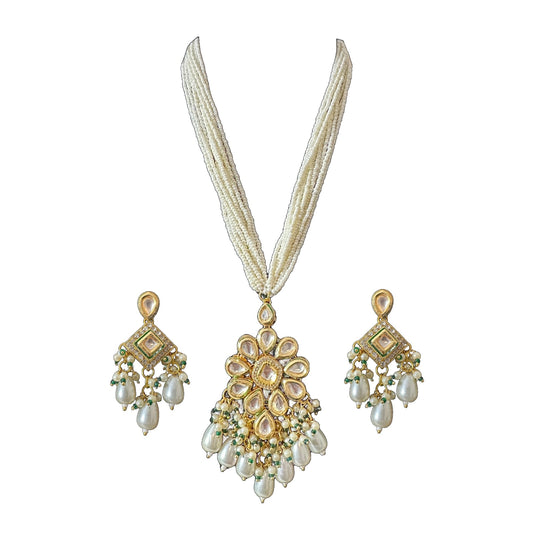 Kundan and Pearl Pendant Set