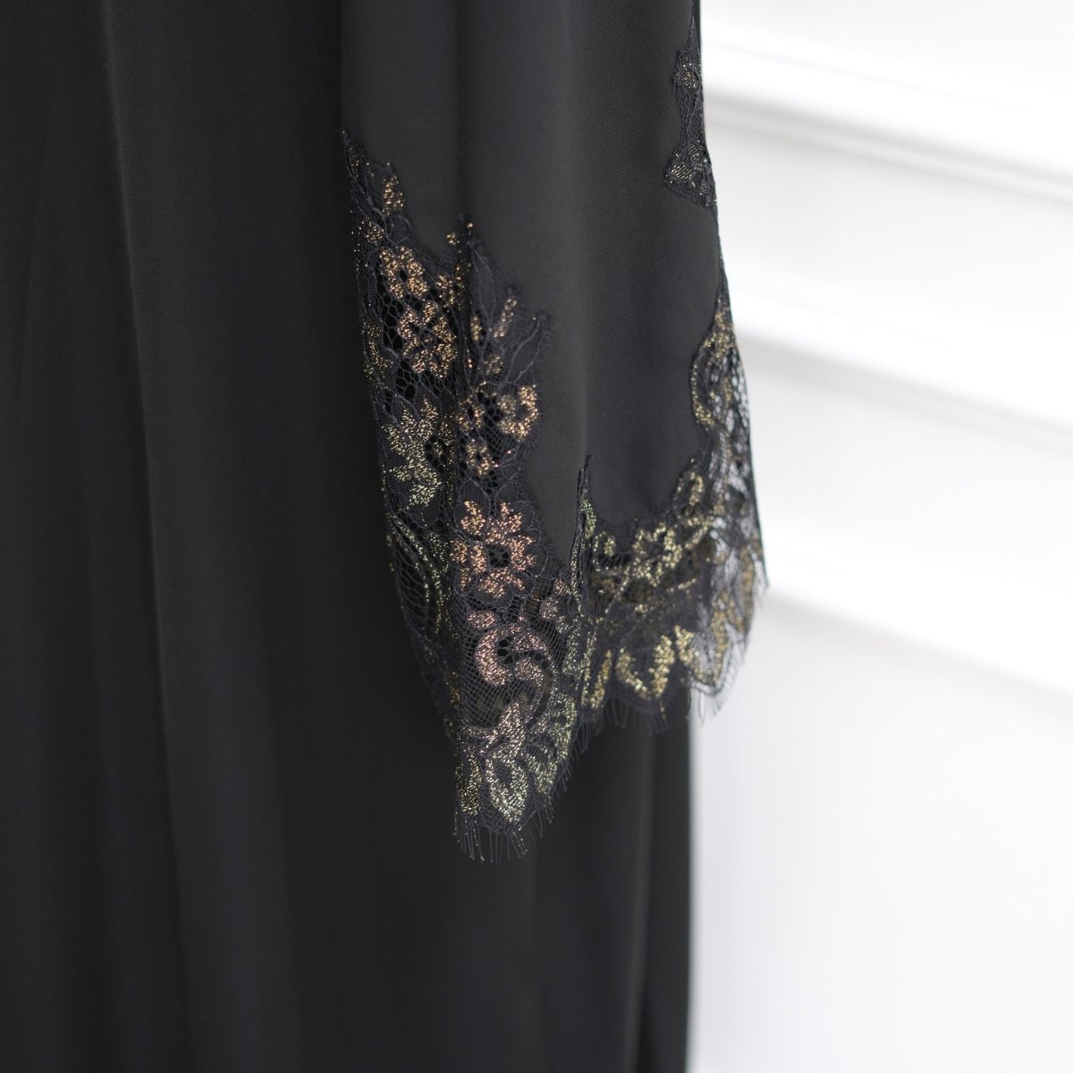 Apricot Lace-Panel Flared-Sleeve Open Abaya with Pockets – view 20