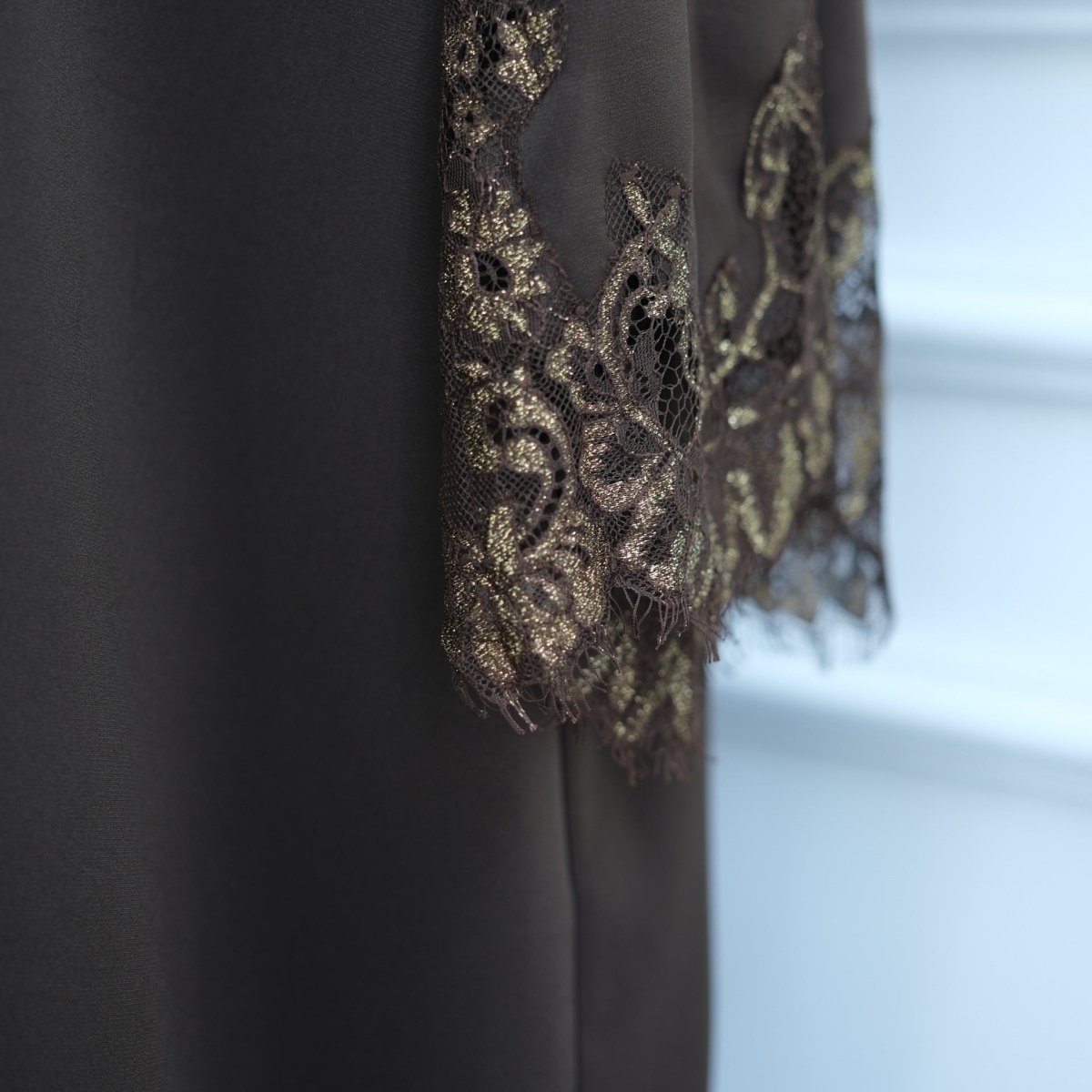 Apricot Lace-Panel Flared-Sleeve Open Abaya with Pockets – view 23